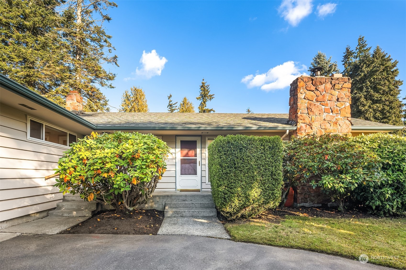 1834 North 183rd Street Shoreline, WA 98133 - Photo 2 of 40 a view of a entryway door of the house