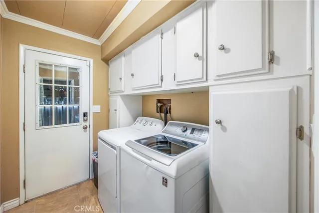 $320,000 | 929 East Foothill Boulevard, Unit 161, Upland, CA 91786