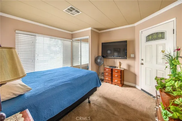 $320,000 | 929 East Foothill Boulevard, Unit 161, Upland, CA 91786