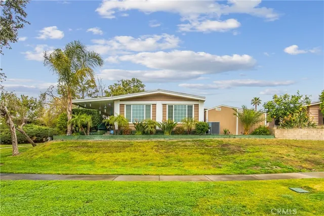 $320,000 | 929 East Foothill Boulevard, Unit 161, Upland, CA 91786