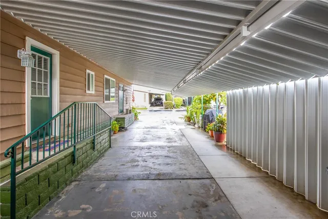 $320,000 | 929 East Foothill Boulevard, Unit 161, Upland, CA 91786