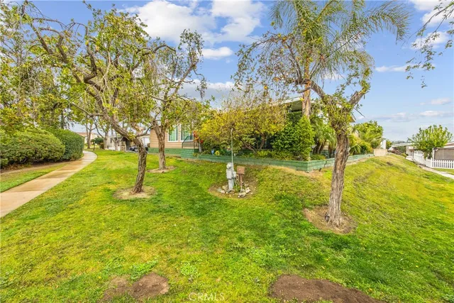 $320,000 | 929 East Foothill Boulevard, Unit 161, Upland, CA 91786