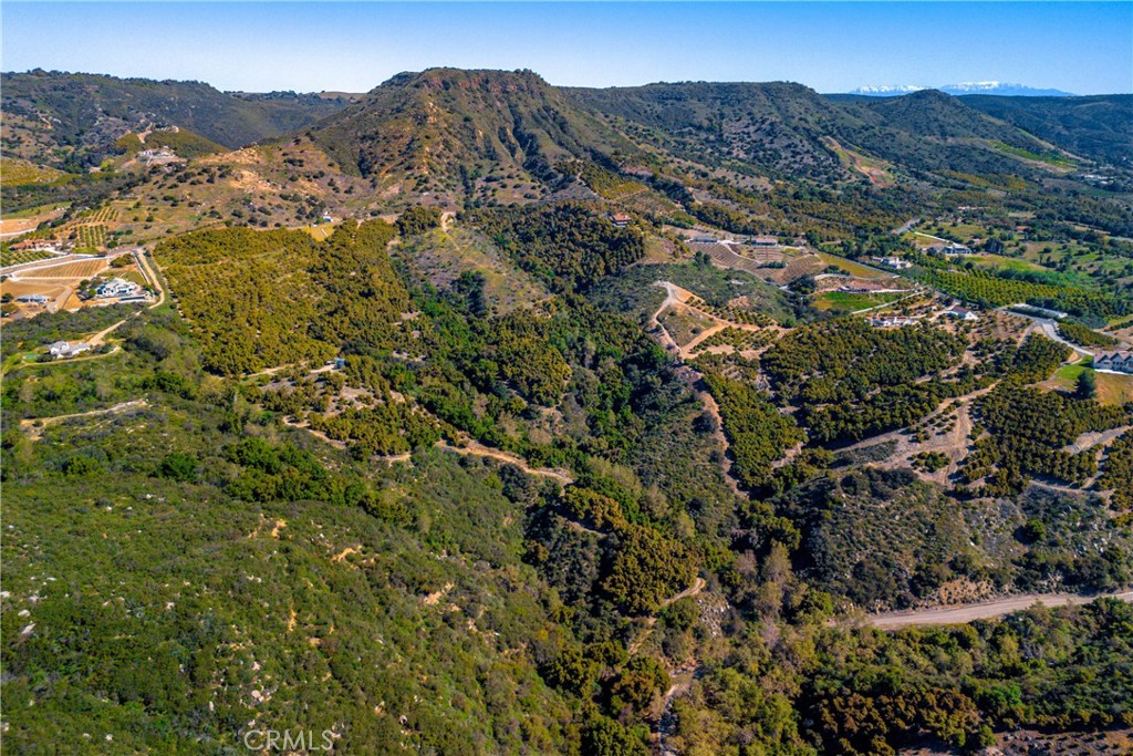 22103 Carancho Road Temecula, CA 92590 - Photo 25 of 27 a view of mountains and valleys