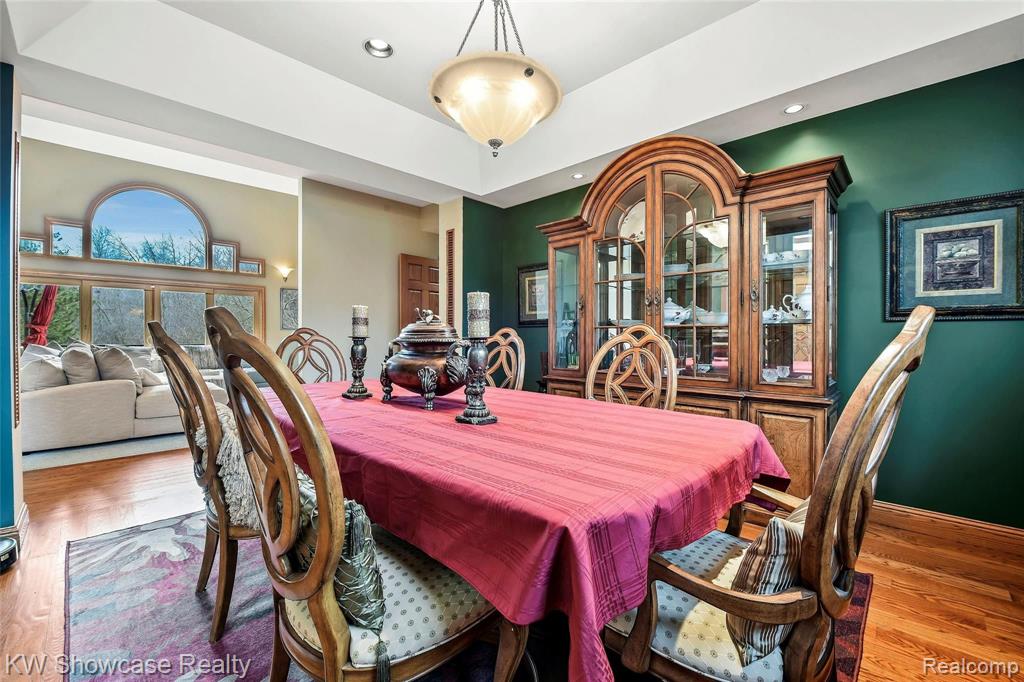 2828 Porter Road White Lake, MI 48383 - Photo 20 of 75