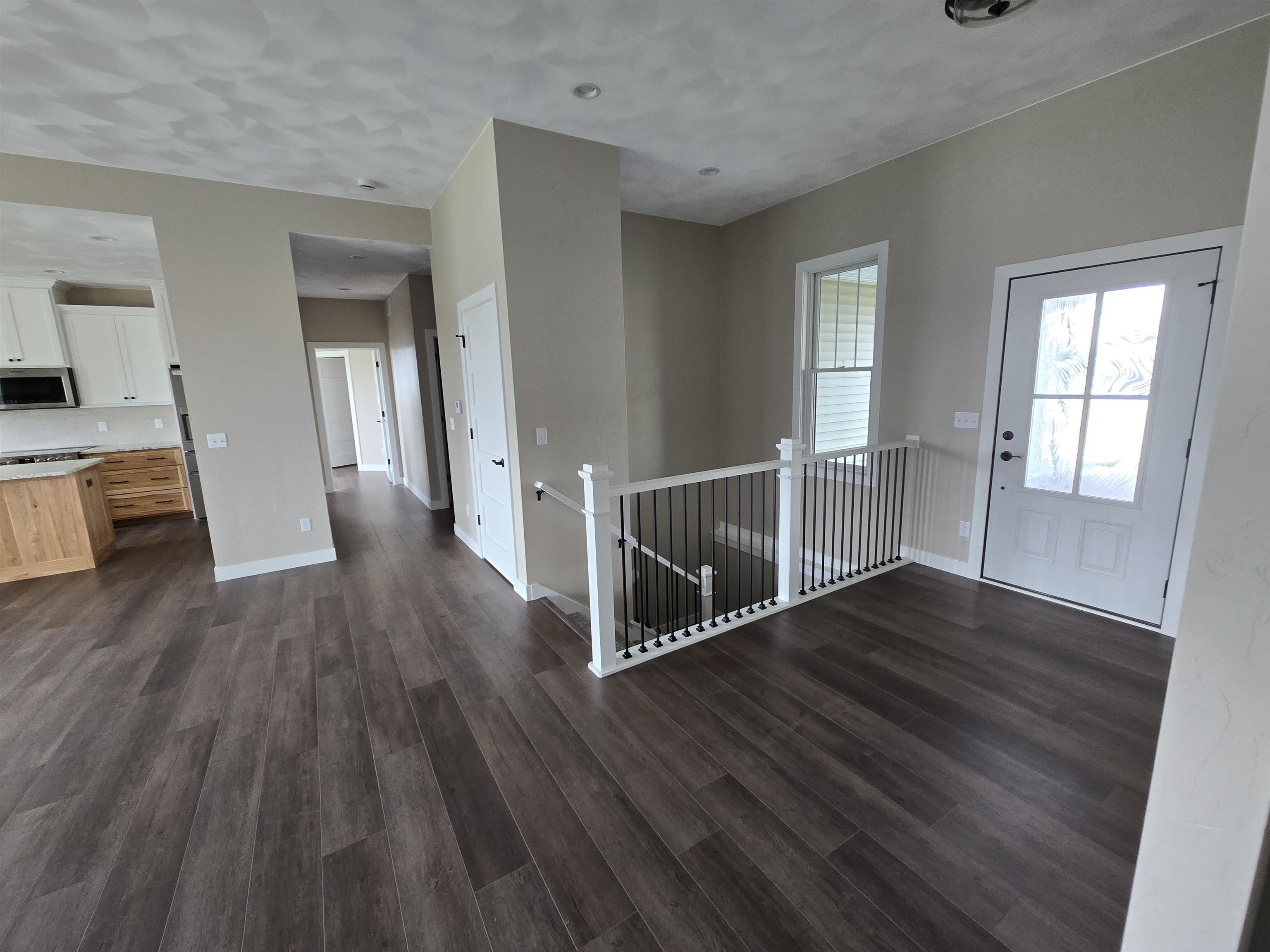 15 Arbor Ridge Way Janesville, WI 53548 - Photo 4 of 17