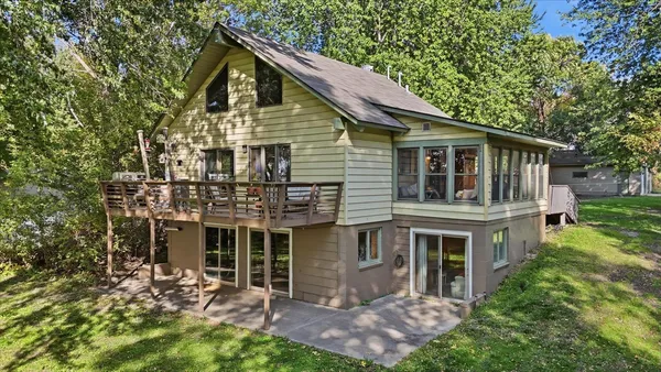 $350,000 | 24523 553rd Avenue, Grove City, MN 56243