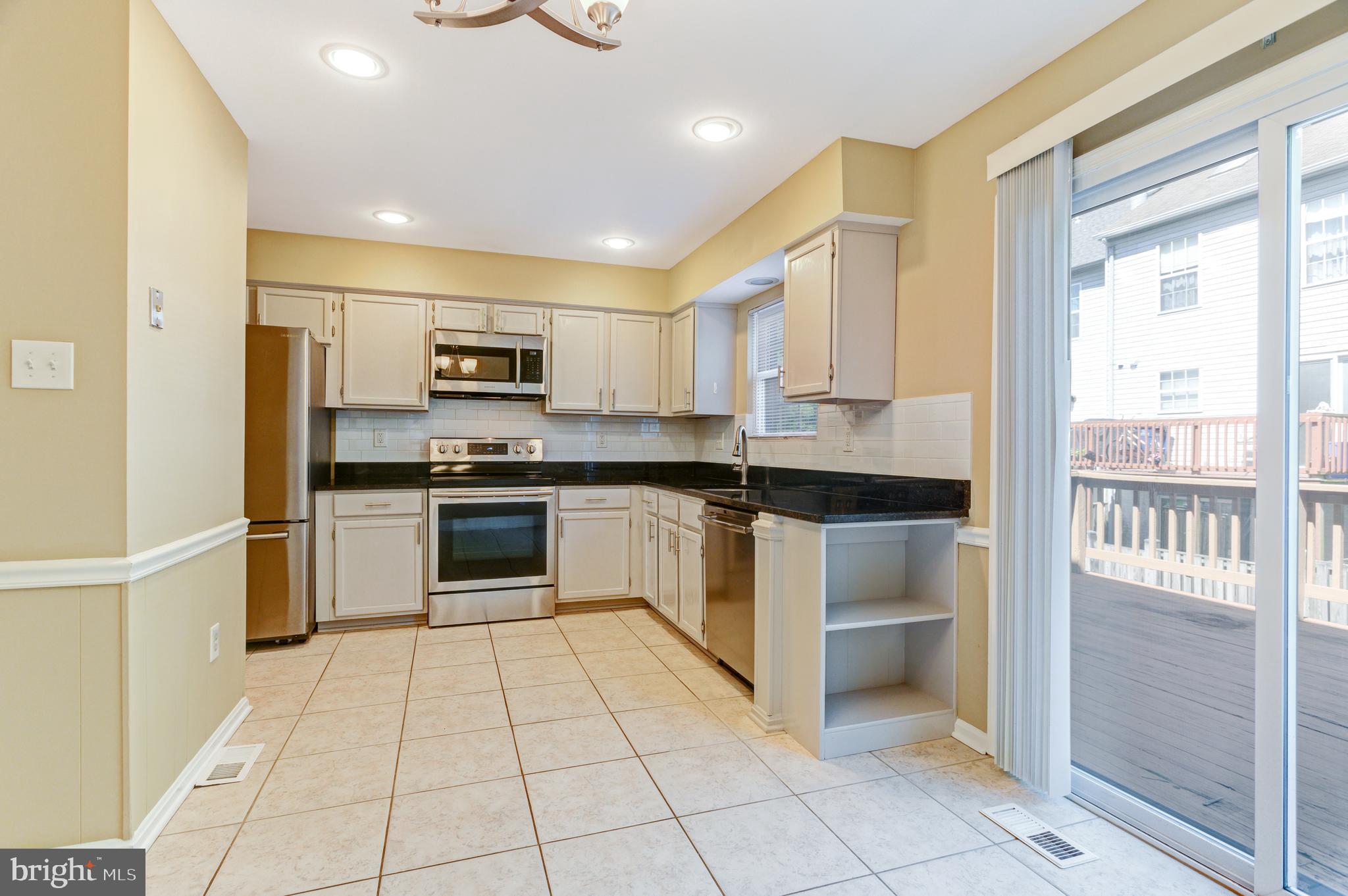 1760 Featherwood Street Silver Spring, MD 20904 - Photo 4 of 21