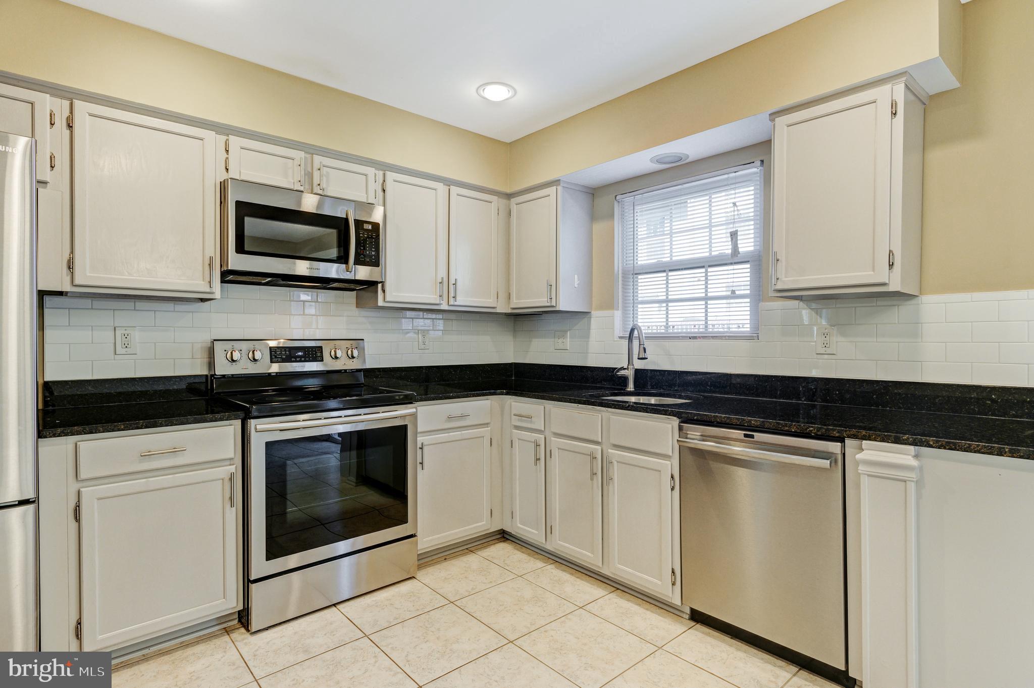 1760 Featherwood Street Silver Spring, MD 20904 - Photo 6 of 21