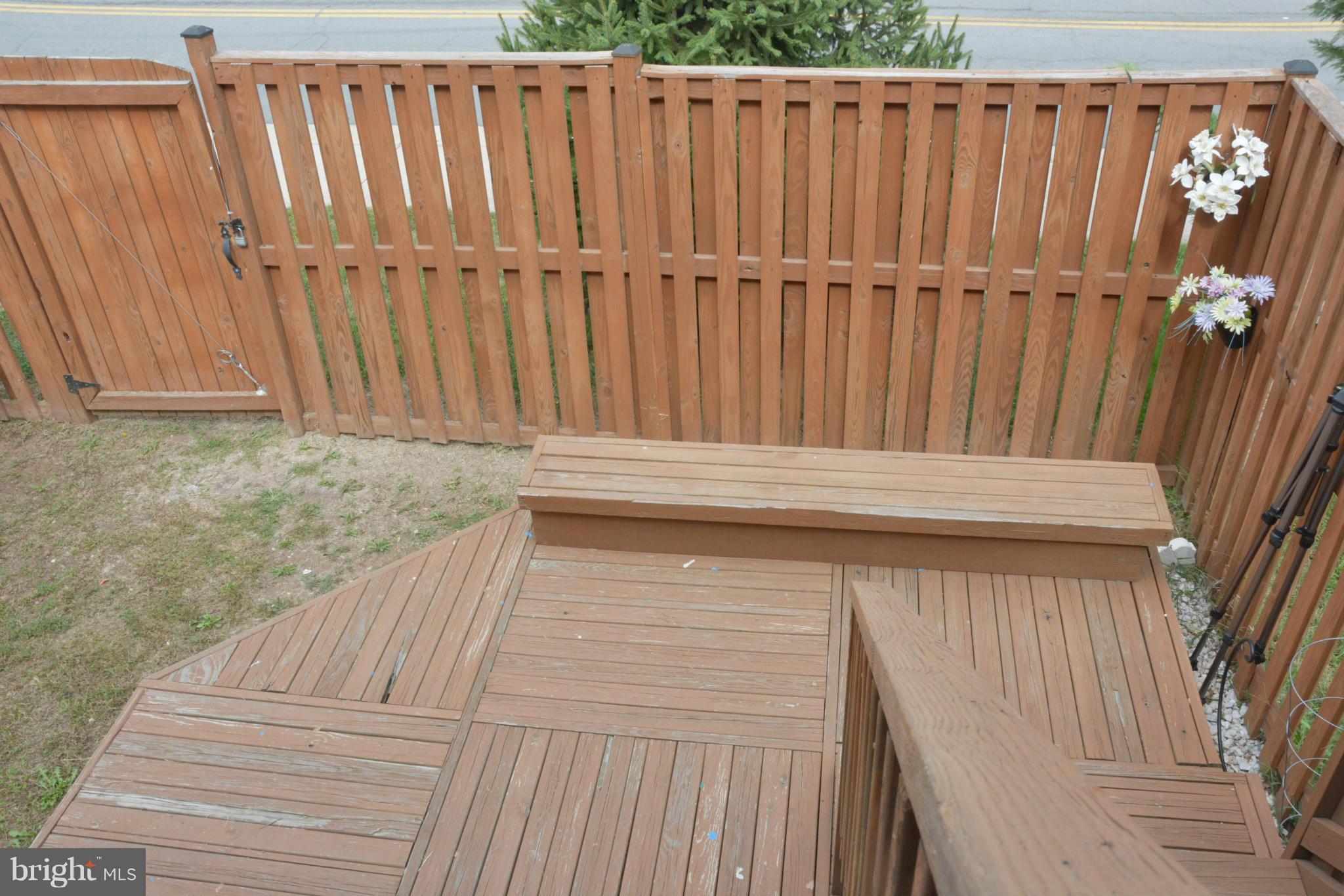 45322 Gable Square Sterling, VA 20164 - Photo 28 of 30 a view of wooden balcony