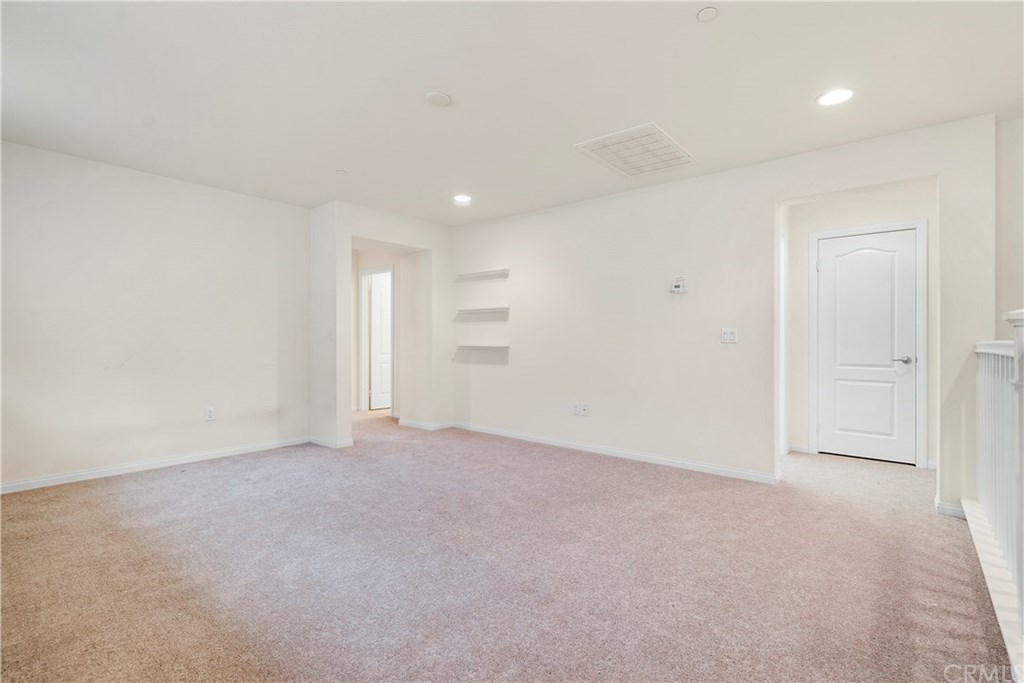 16004 Condor Avenue Chino, CA 91708 - Photo 8 of 21