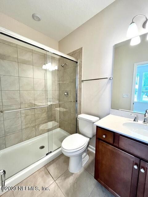 3796 Eagle Rock Road Middleburg, FL 32068 - Photo 2 of 7 a bathroom with a sink a toilet and shower