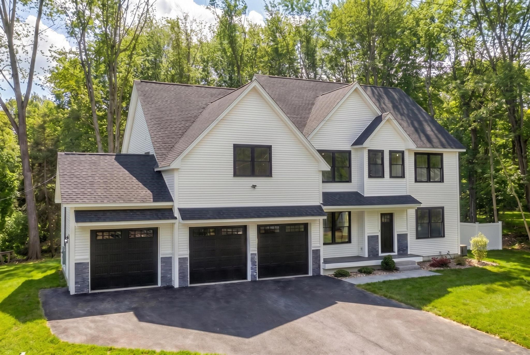 5 Highland Avenue Salem, NH 03079 - Photo 1 of 47