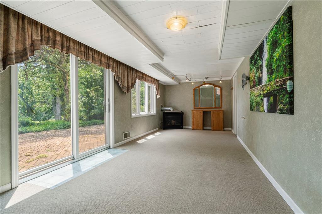 1733 Locust Road Sewickley, PA 15143 - Photo 31 of 45