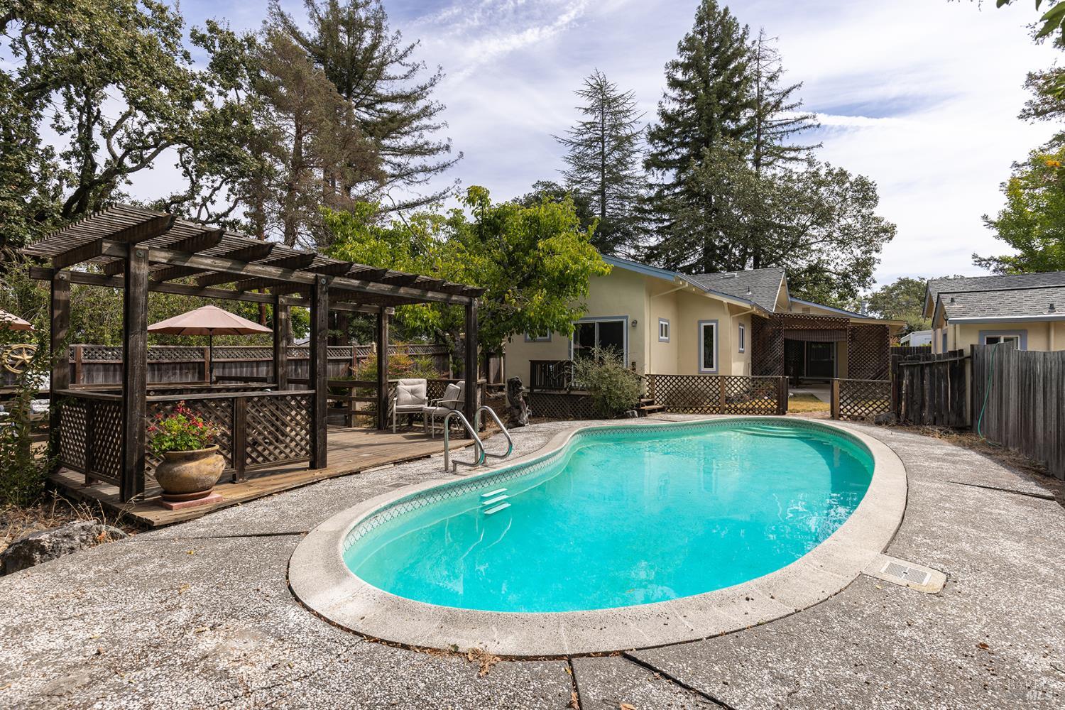 720 Windsor River Road Windsor, CA 95492 - Photo 24 of 48 Gallery Image 24