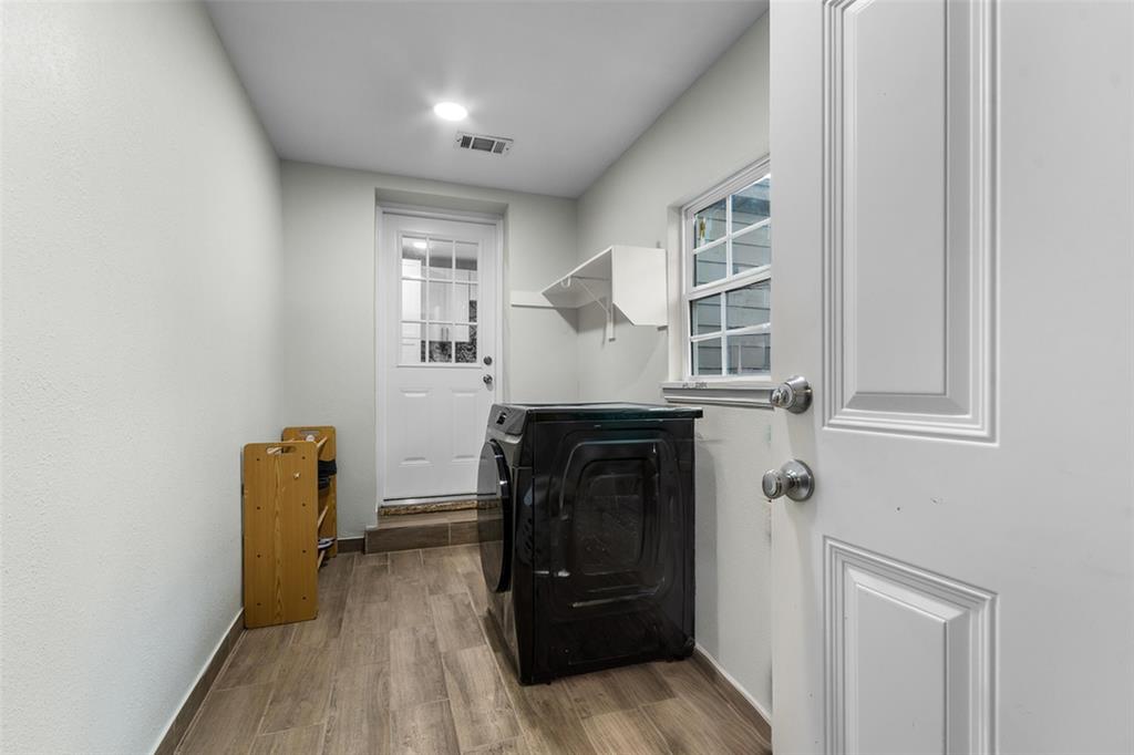 5826 Overlook Drive Dallas, TX 75227 - Photo 23 of 26