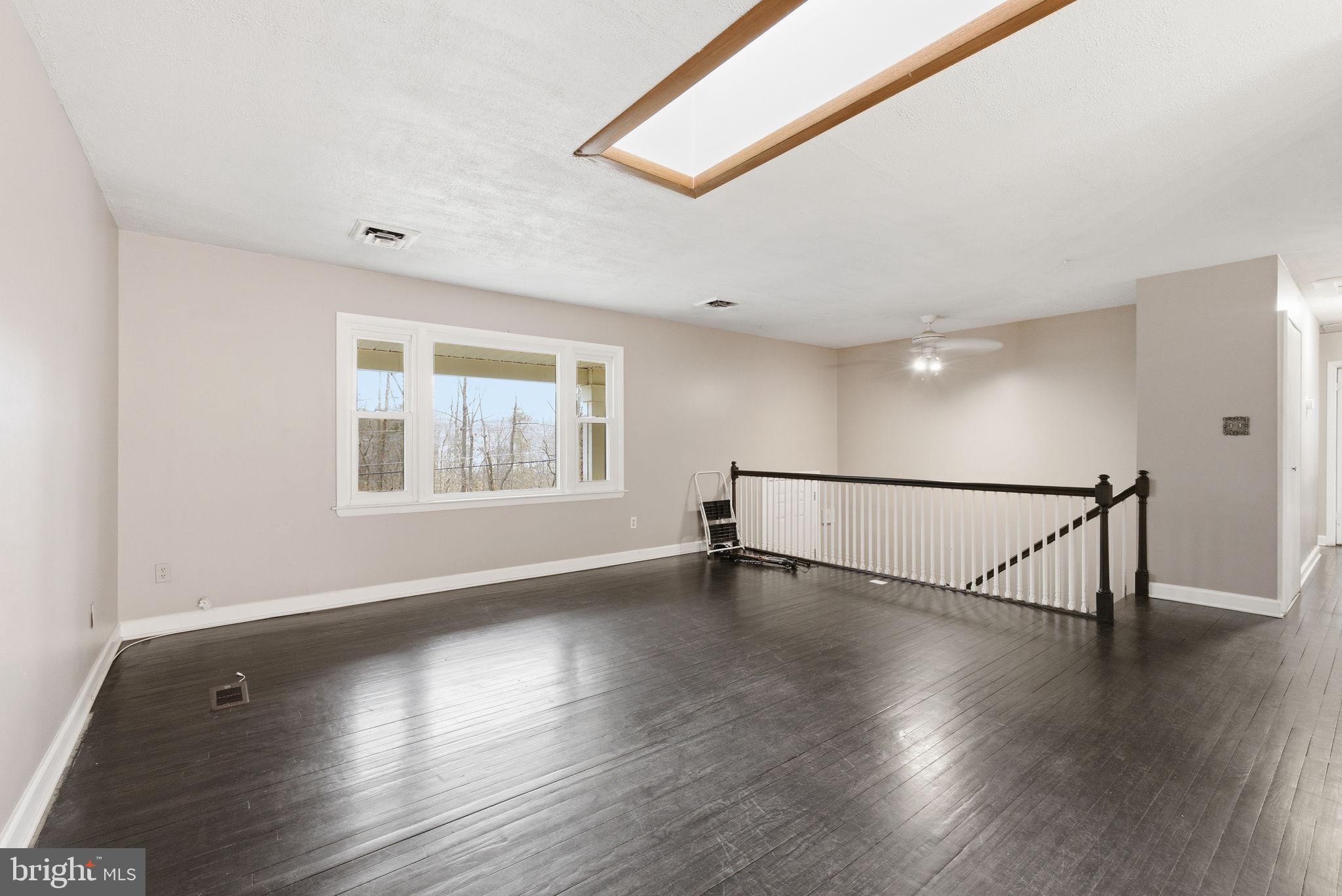 2640 Omisol Road Woodbridge, VA 22192 - Photo 4 of 41