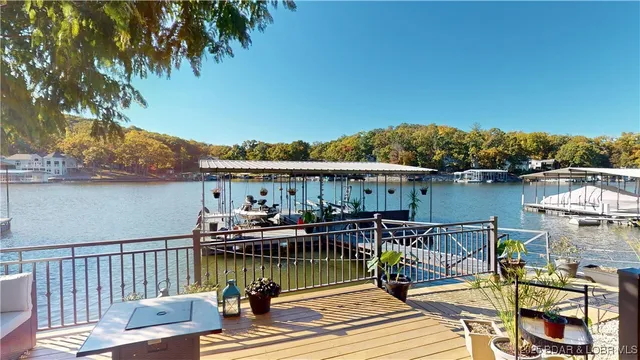 $575,000 | 315 Liahona Circle, Sunrise Beach, MO 65079