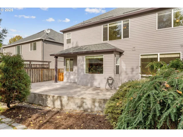 $725,000 | 7360 Southwest Bouchaine Court, Wilsonville, OR 97070