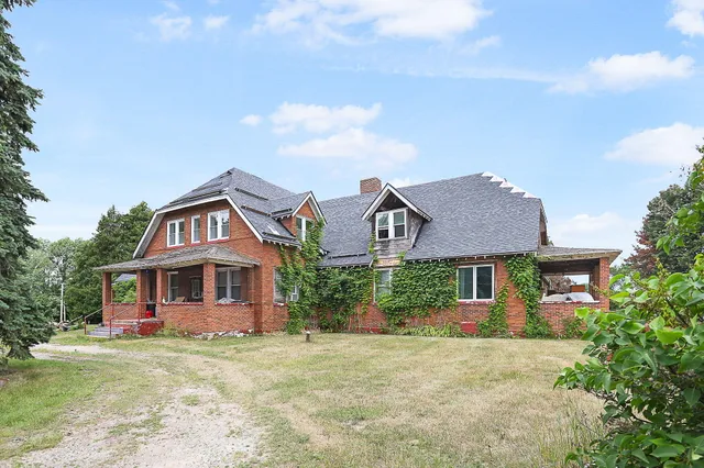 $275,000 | 3604 West Lever Road, Hart, MI 49420