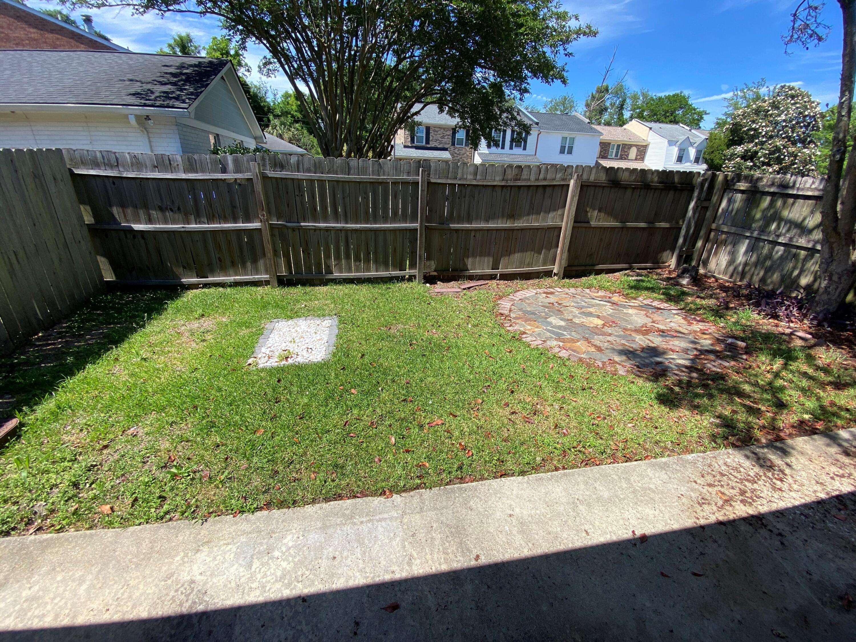 985 Bay Tree Circle, Unit C Mount Pleasant, SC 29464 - Photo 14 of 25 16