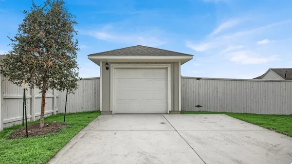 $298,000 | 126 Huckleberry Lane, Elgin, TX 78621