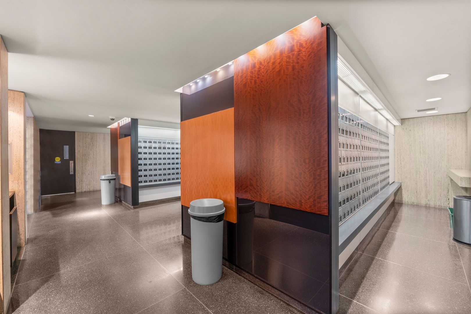 400 East Randolph Street, Unit 1210 Chicago, IL 60601 - Photo 16 of 33