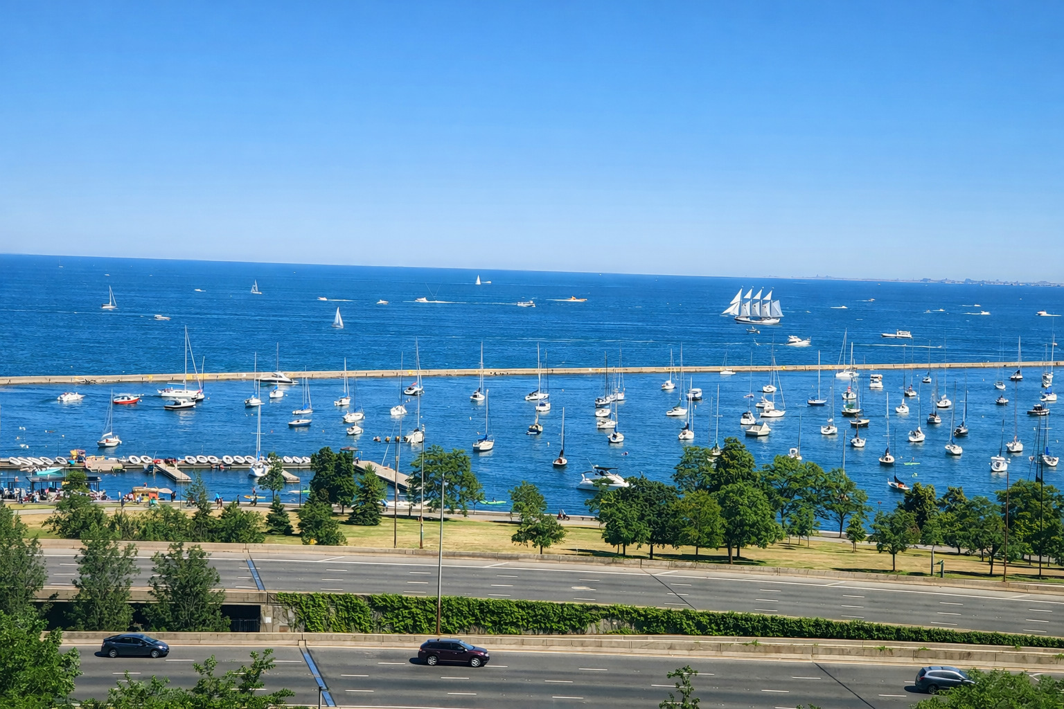 400 East Randolph Street, Unit 1210 Chicago, IL 60601 - Photo 2 of 33