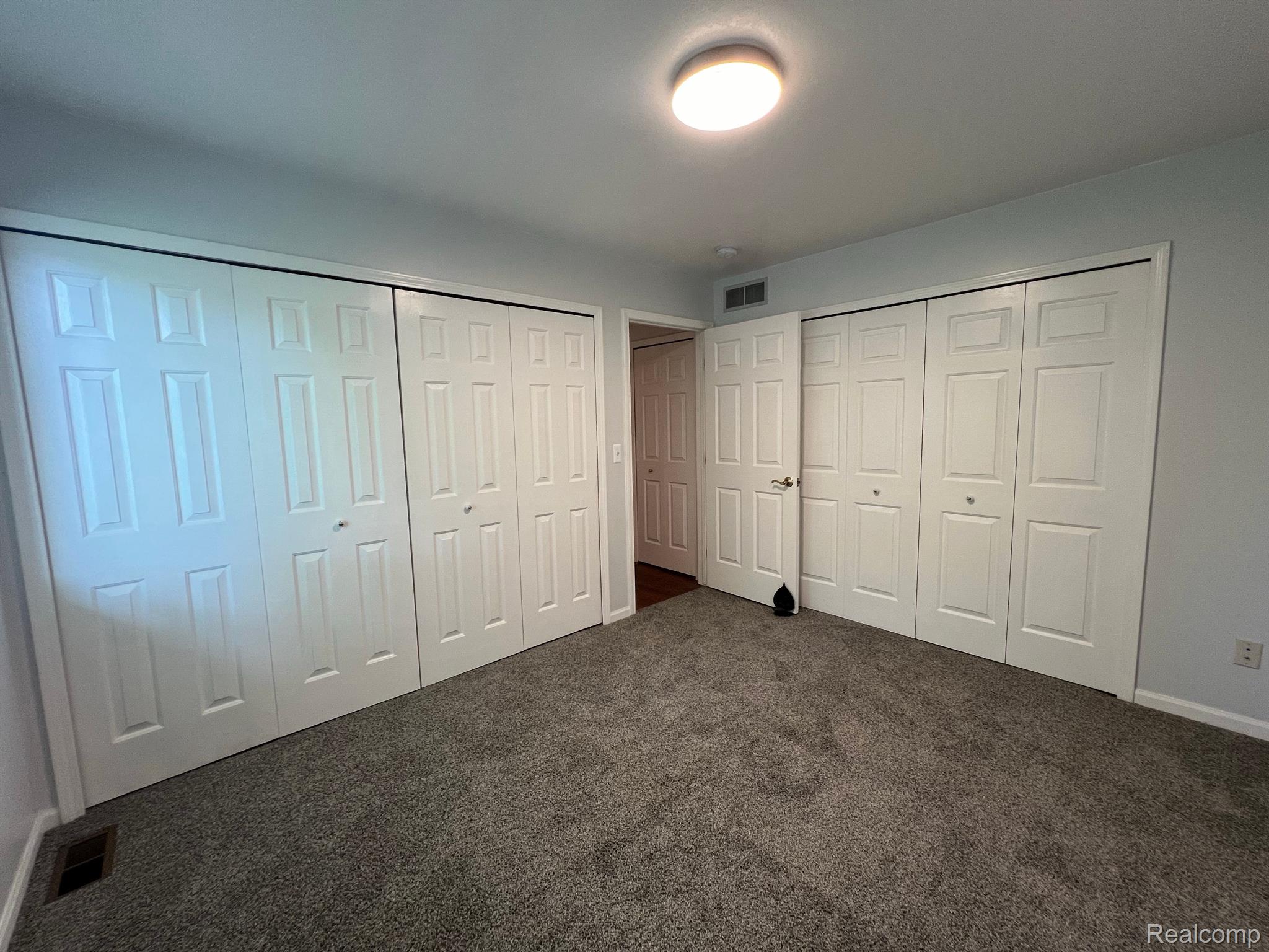 16697 Carter Road Trenton, MI 48183 - Photo 27 of 65 Gallery Image 27