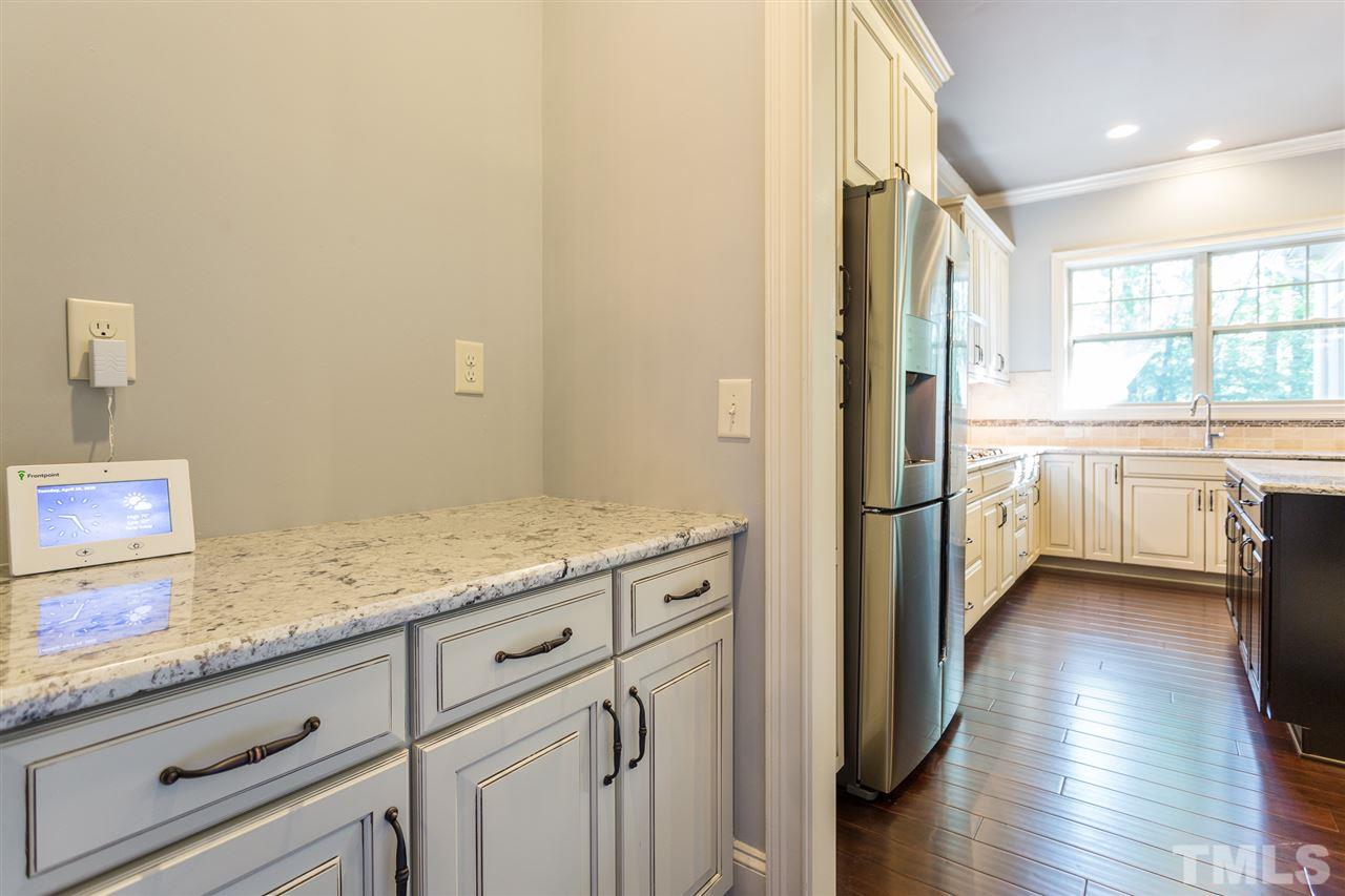 2205 Big Lake Court Raleigh, NC 27607 - Photo 14 of 30 Gallery Image 14