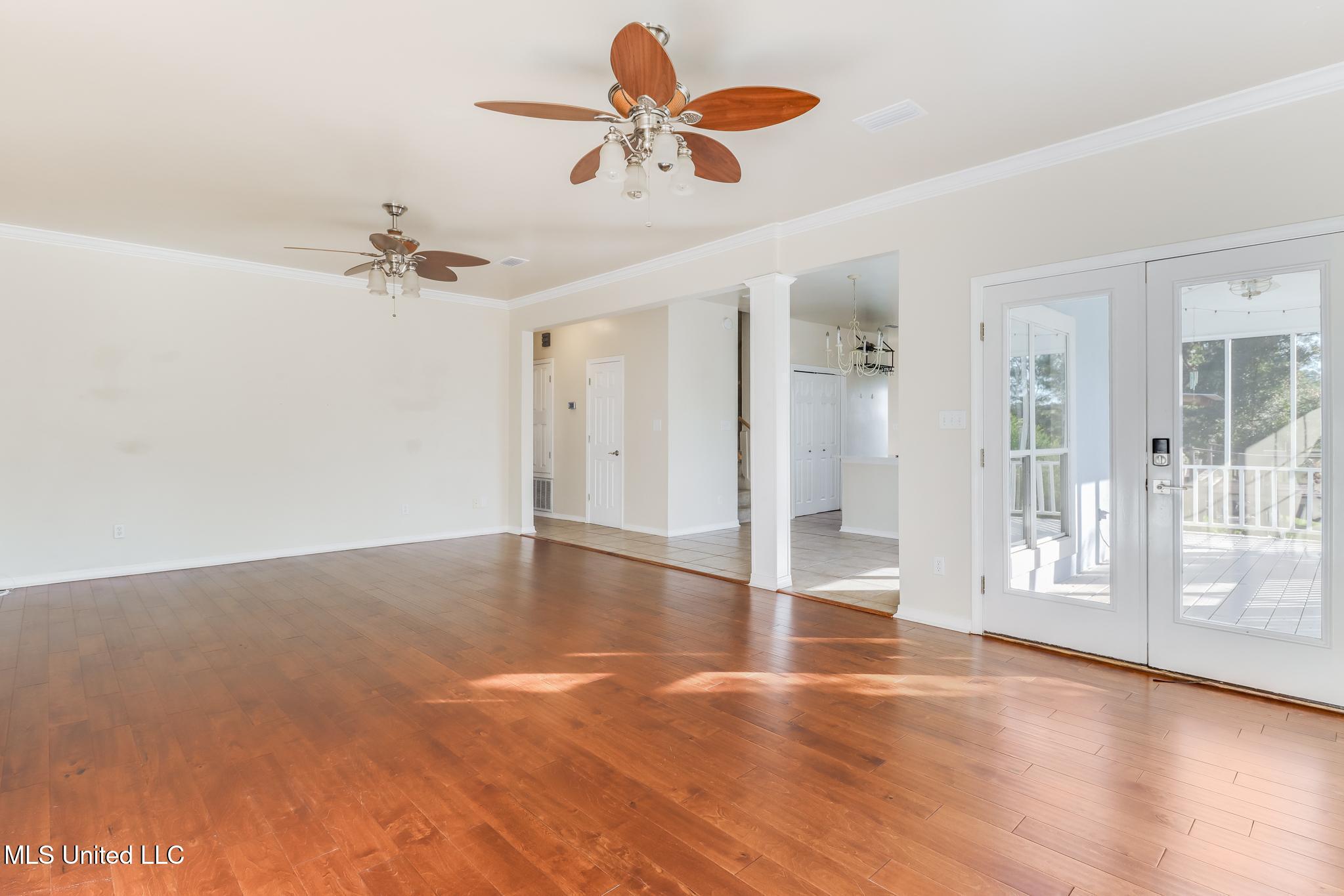 1066 Conley Circle Ocean Springs, MS 39564 - Photo 12 of 54 IMG_9143