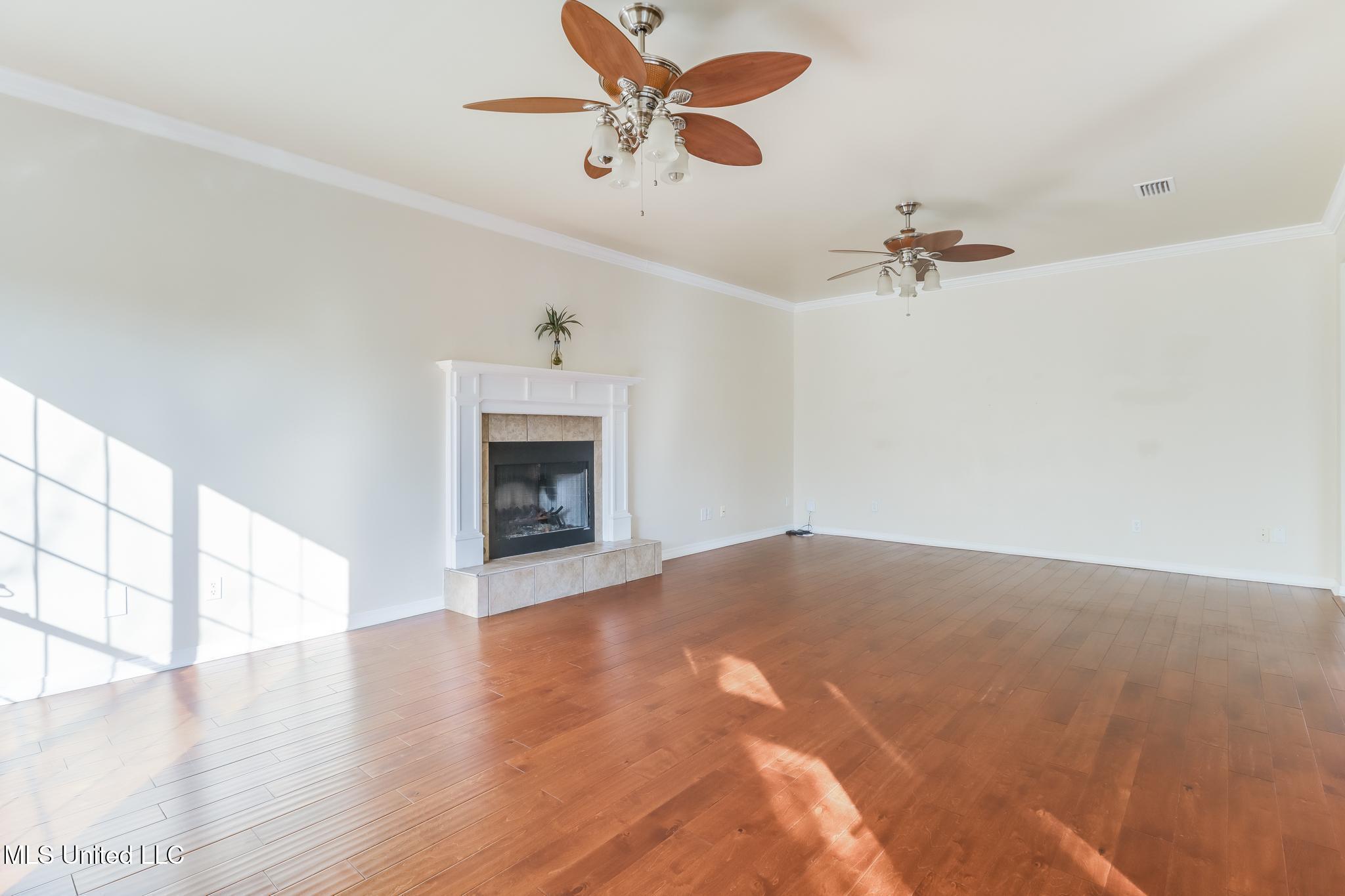 1066 Conley Circle Ocean Springs, MS 39564 - Photo 13 of 54 IMG_9146