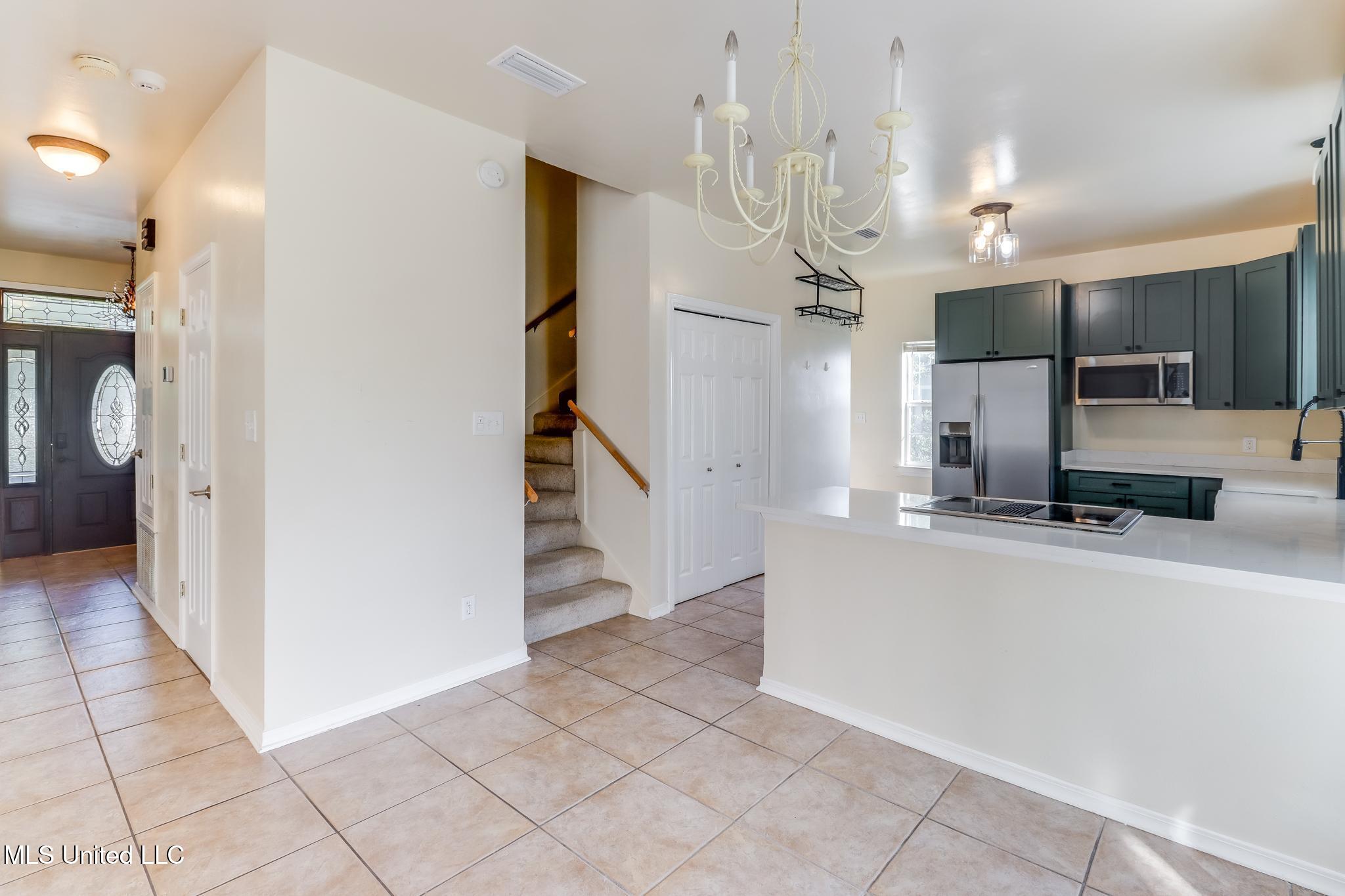 1066 Conley Circle Ocean Springs, MS 39564 - Photo 14 of 54 IMG_9149