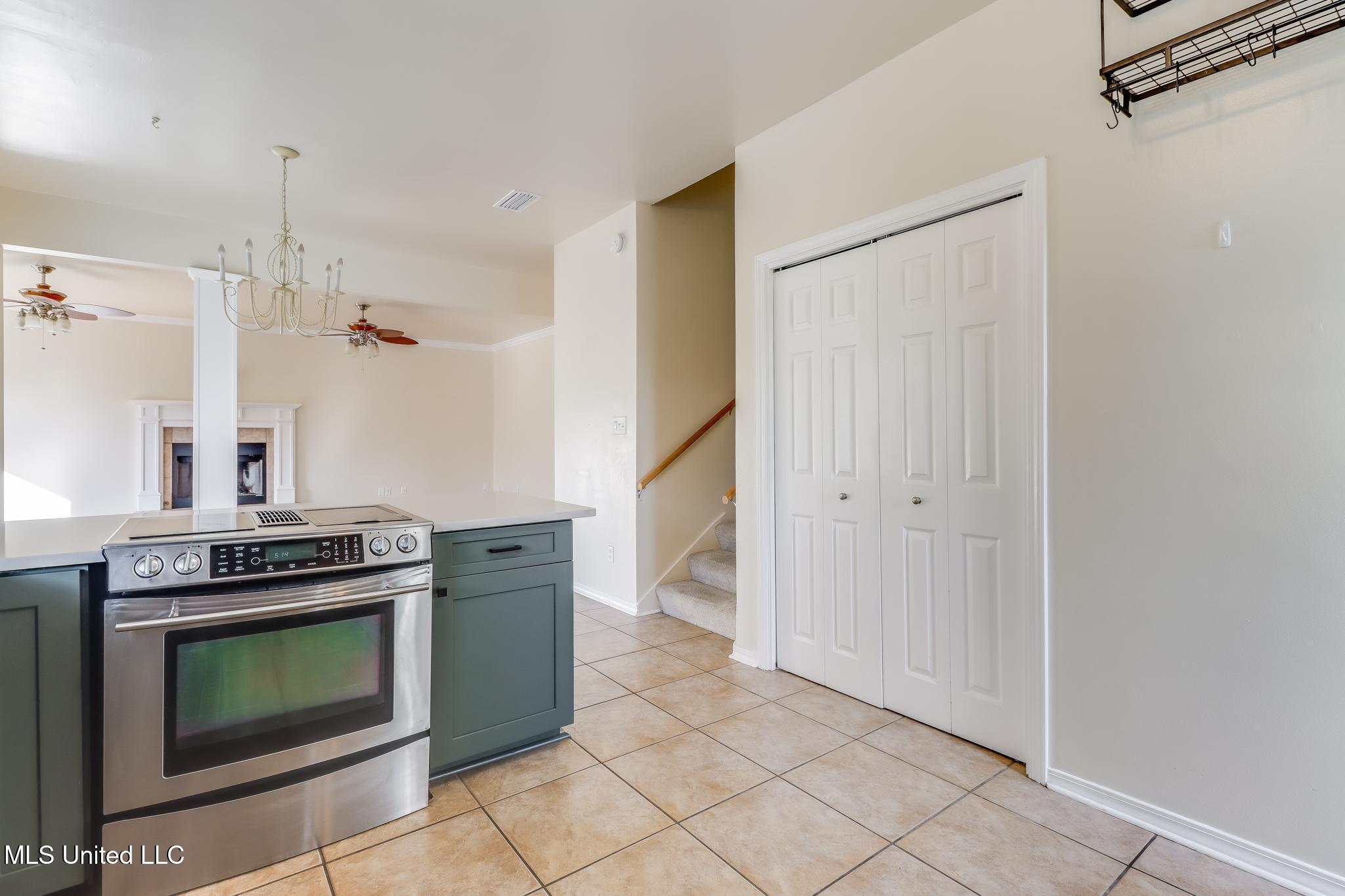 1066 Conley Circle Ocean Springs, MS 39564 - Photo 17 of 54 IMG_9158