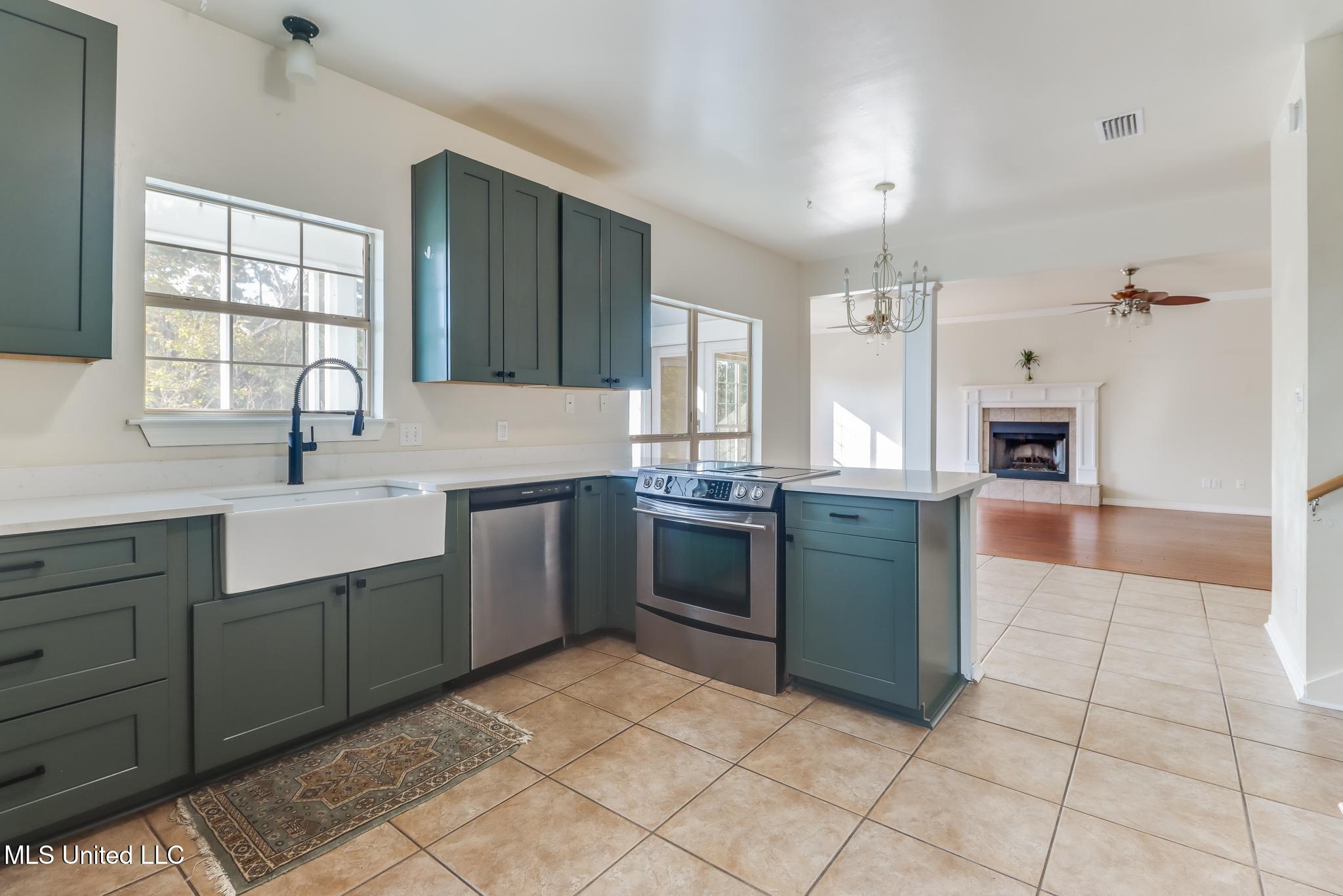 1066 Conley Circle Ocean Springs, MS 39564 - Photo 18 of 54 IMG_9161