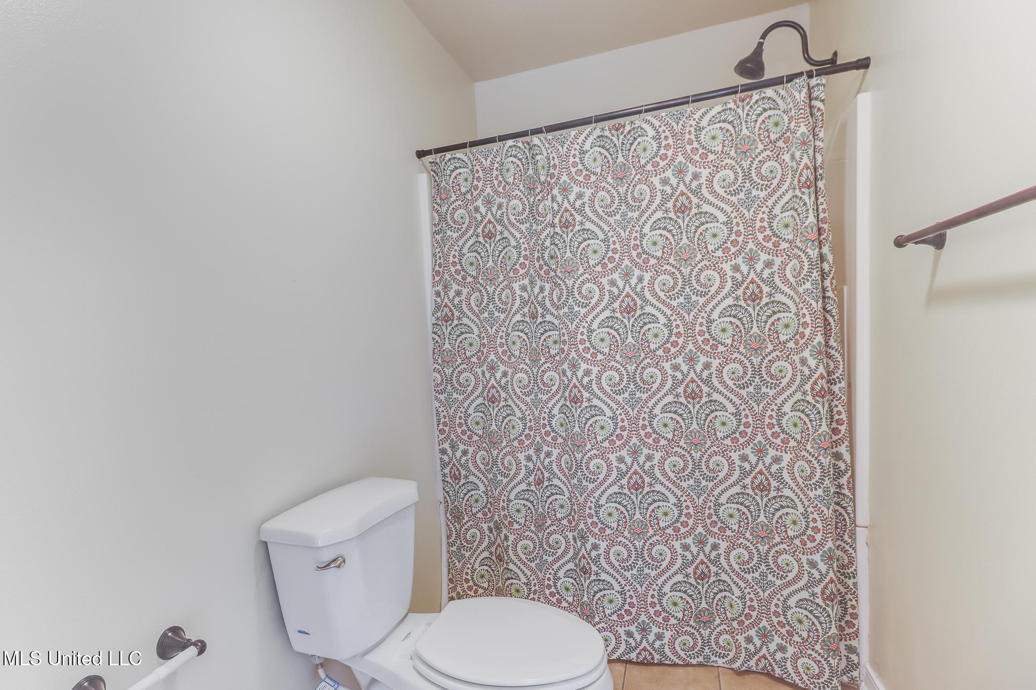 1066 Conley Circle Ocean Springs, MS 39564 - Photo 24 of 54 IMG_9179