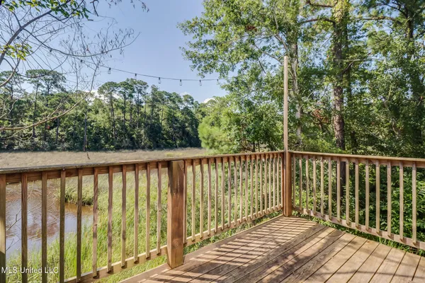 $395,000 | 1066 Conley Circle, Ocean Springs, MS 39564