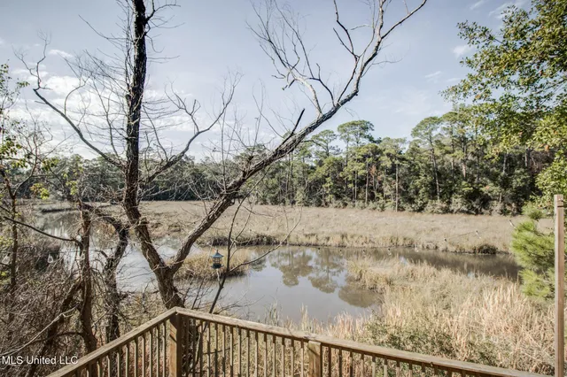 $415,000 | 1066 Conley Circle, Ocean Springs, MS 39564