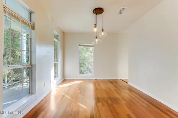 $395,000 | 1066 Conley Circle, Ocean Springs, MS 39564