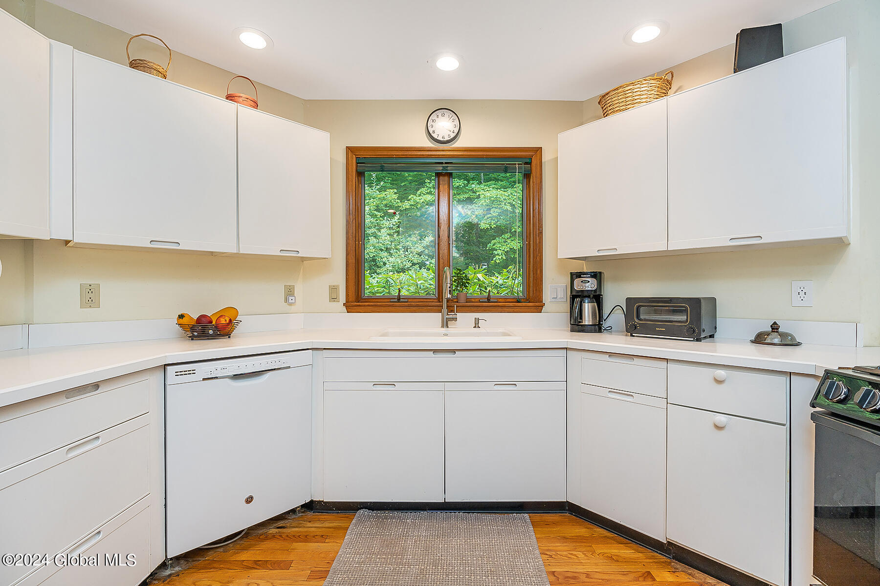 147 Kingsley Road Ballston, NY 12027 - Photo 13 of 42 kit 1