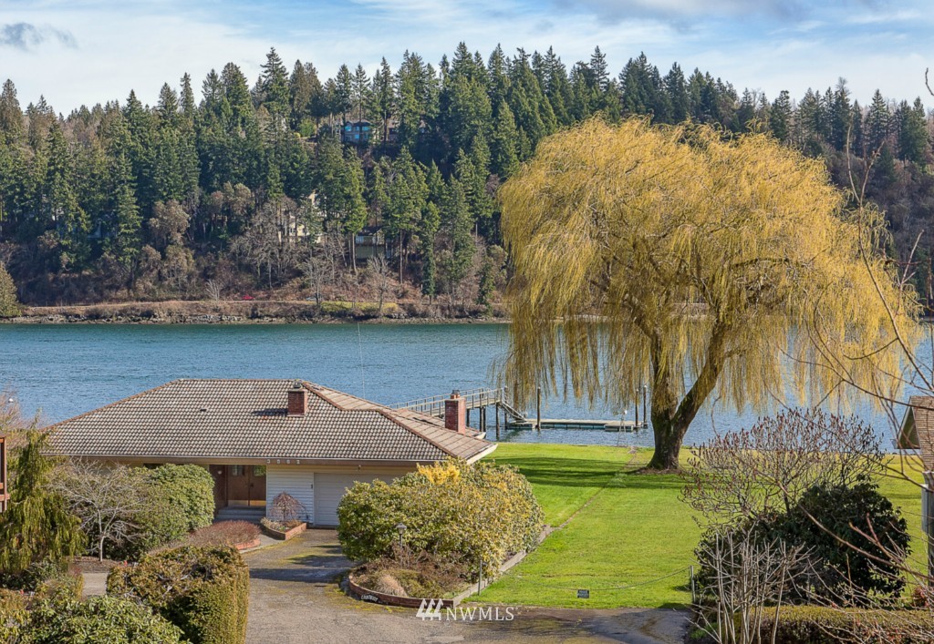 3062 Rocky Point Road Northwest Bremerton, WA 98312 - Photo 1 of 25 Gallery Image 1