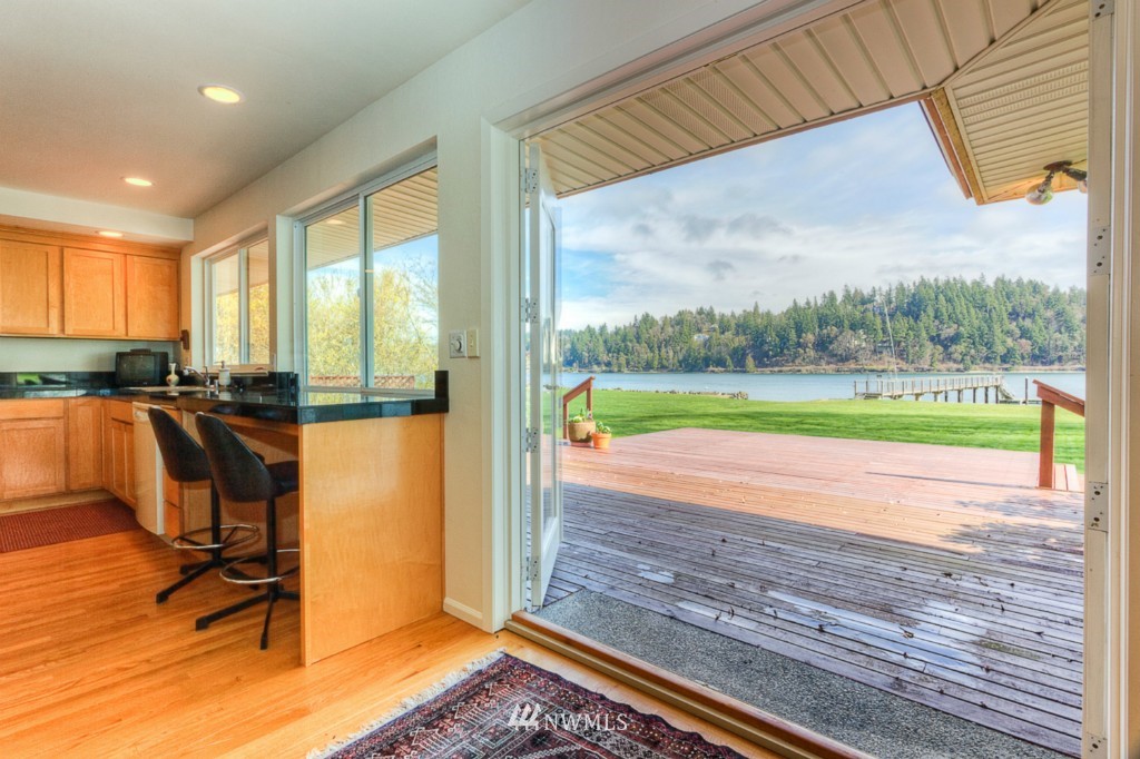 3062 Rocky Point Road Northwest Bremerton, WA 98312 - Photo 17 of 25 Gallery Image 17
