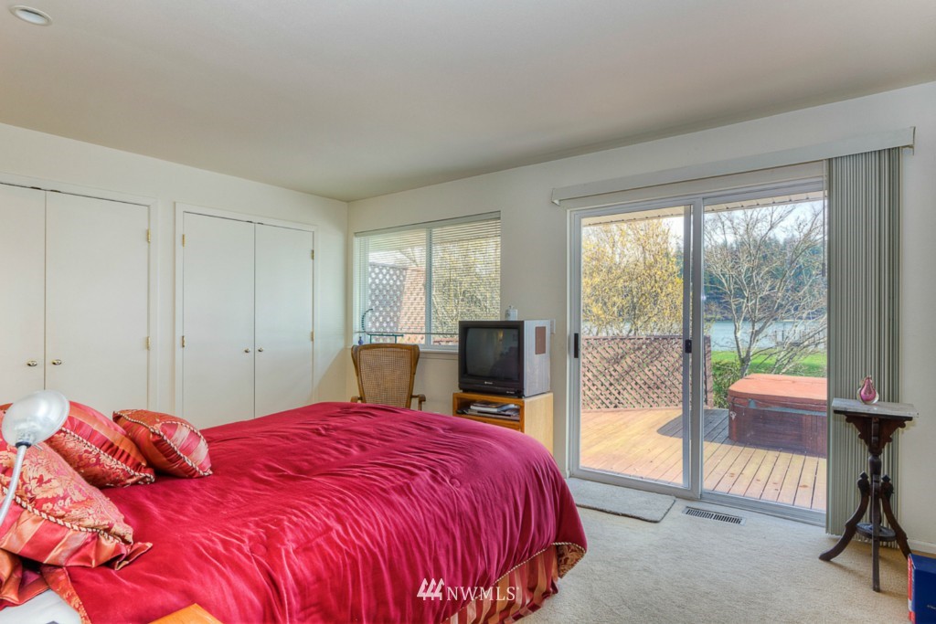 3062 Rocky Point Road Northwest Bremerton, WA 98312 - Photo 24 of 25 Gallery Image 24
