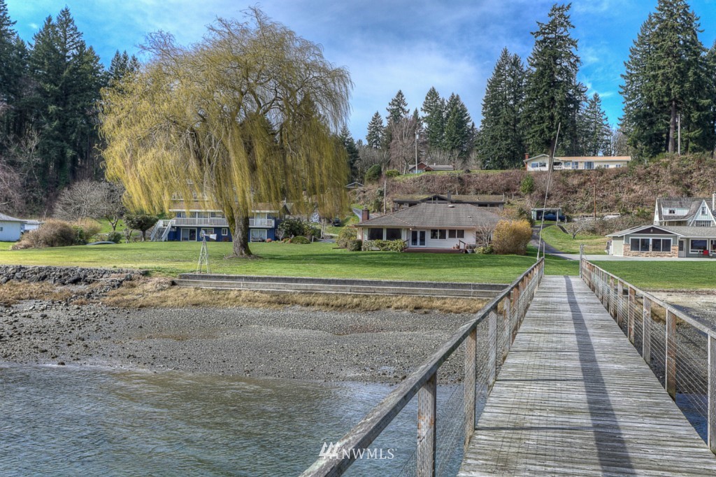 3062 Rocky Point Road Northwest Bremerton, WA 98312 - Photo 5 of 25 Gallery Image 5