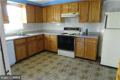 24219 Cedar Ridge Road Rapidan, VA 22733 - Photo 19 of 29 Kitchen