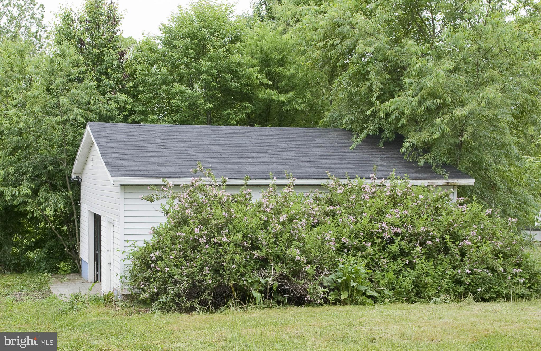 24219 Cedar Ridge Road Rapidan, VA 22733 - Photo 6 of 29 Exterior (General)
