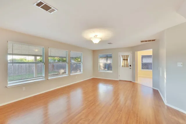 $2,550 | 3201 Mocha Trail, Austin, TX 78728