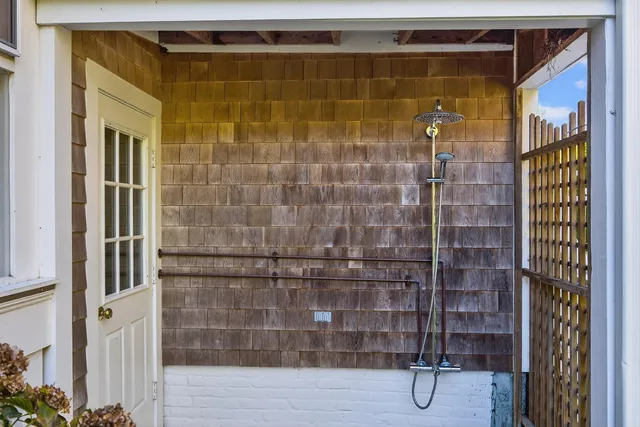 $2,375,000 | 112 Main Street, Yarmouth Port, MA 02675