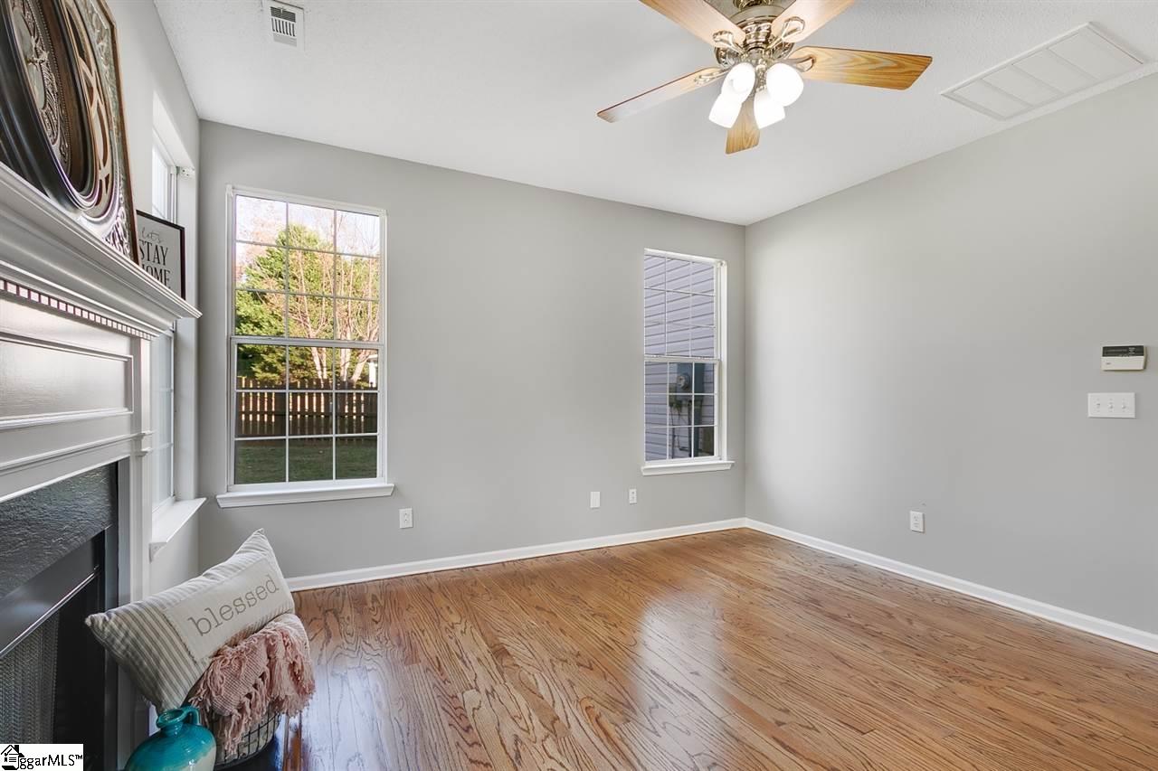 117 Meeker Court Easley, SC 29642 - Photo 4 of 36