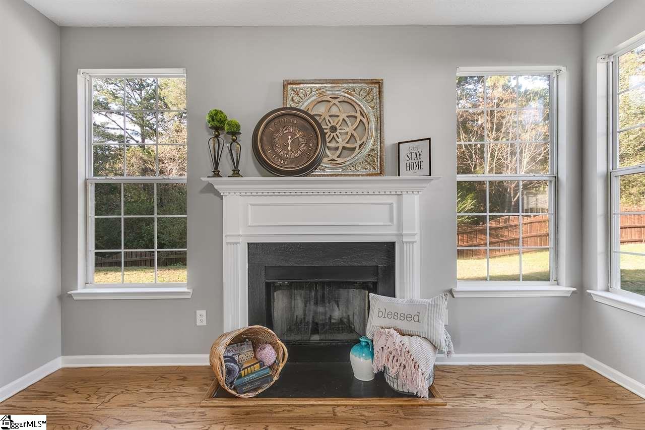 117 Meeker Court Easley, SC 29642 - Photo 5 of 36