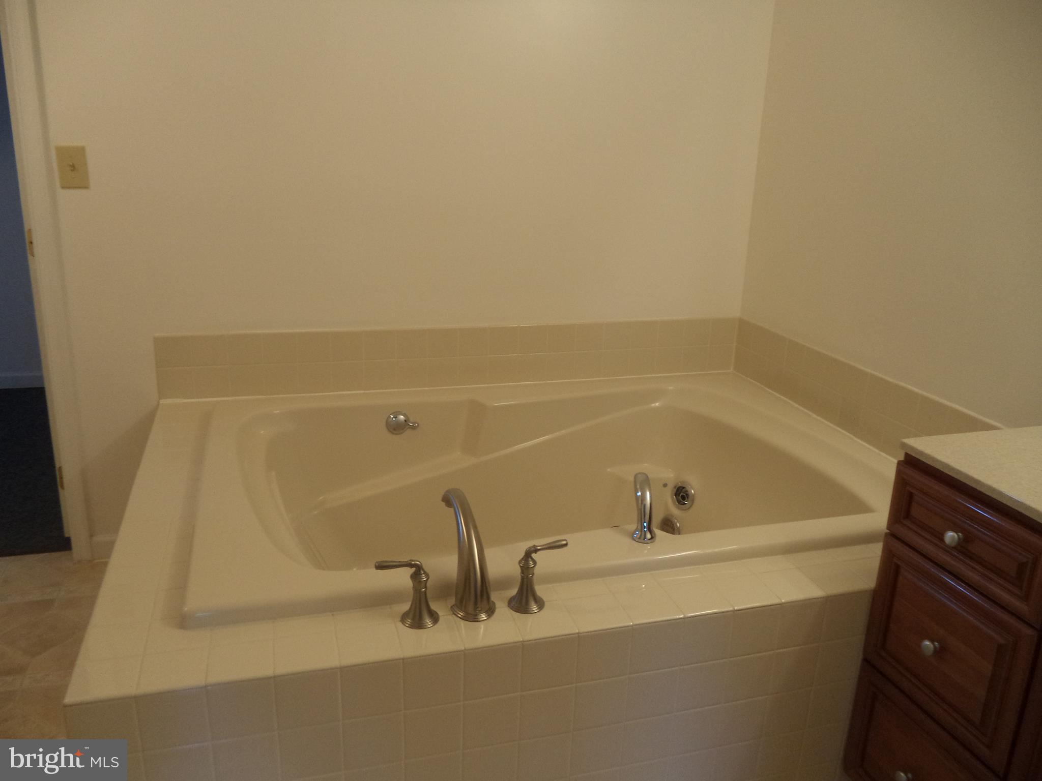 401 Springbrook Court, Unit 1 Hanover, PA 17331 - Photo 17 of 24 Gallery Image 17